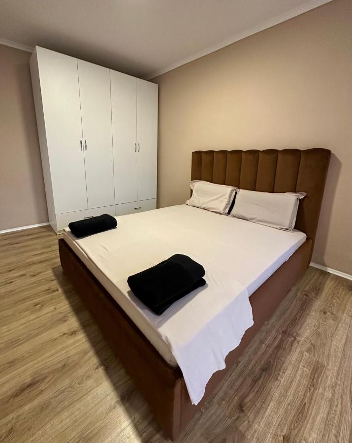 Bejart Apartment 5 Тирана Екстер'єр фото
